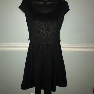 Black IZ Bryer Dress Size Small